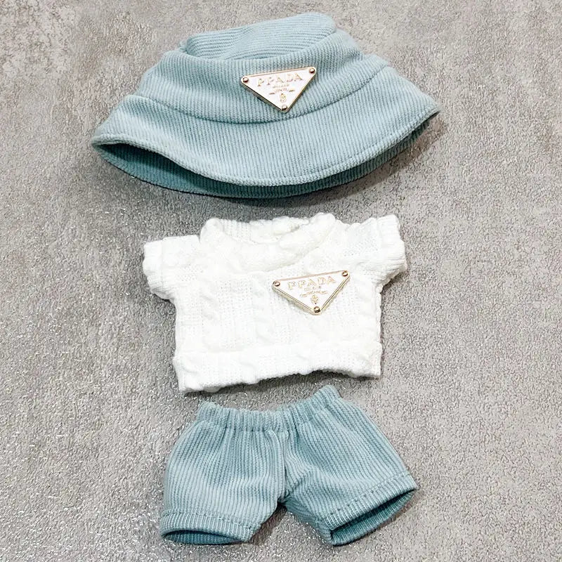 For Labubu first and second generation baby clothes labubu triangle sweater overalls hat set can be worn for sitting parties