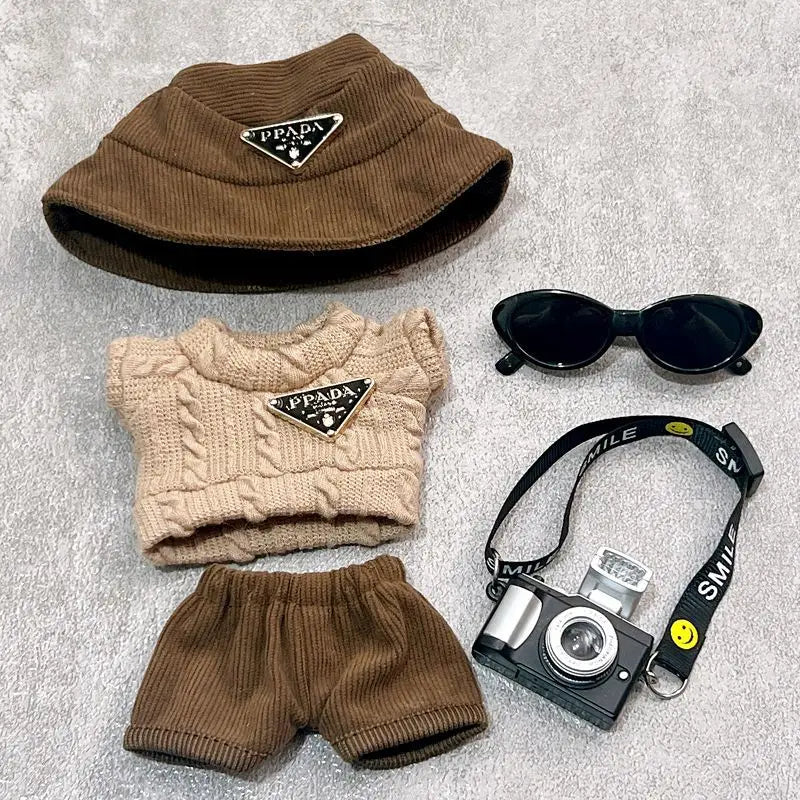 For Labubu first and second generation baby clothes labubu triangle sweater overalls hat set can be worn for sitting parties